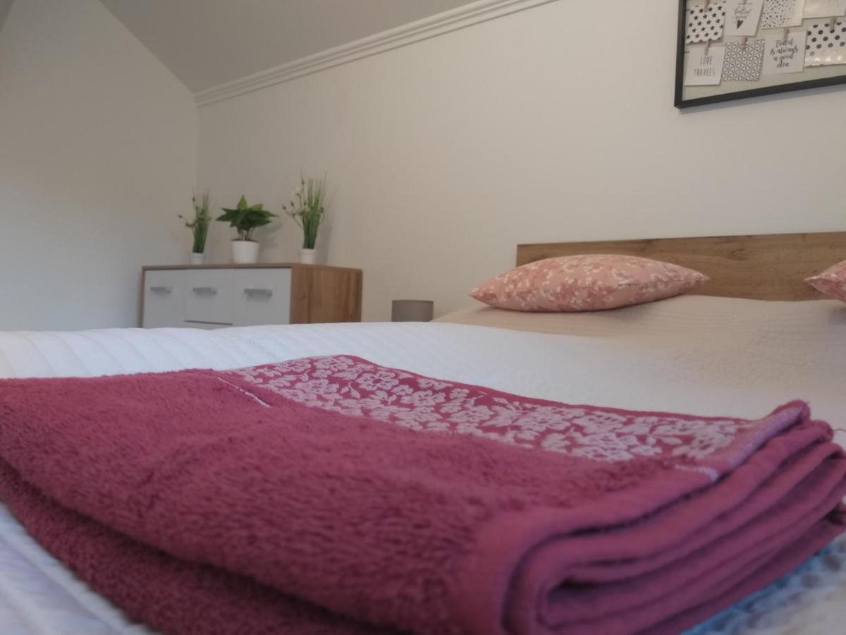Toelgyerdo Apartman Kismaros المظهر الخارجي الصورة