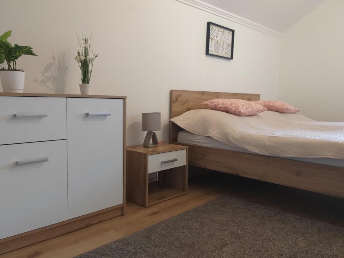 Toelgyerdo Apartman Kismaros المظهر الخارجي الصورة