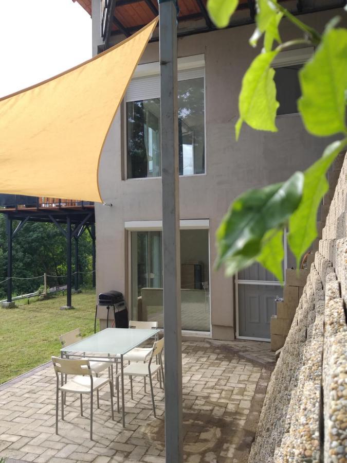 Toelgyerdo Apartman Kismaros المظهر الخارجي الصورة