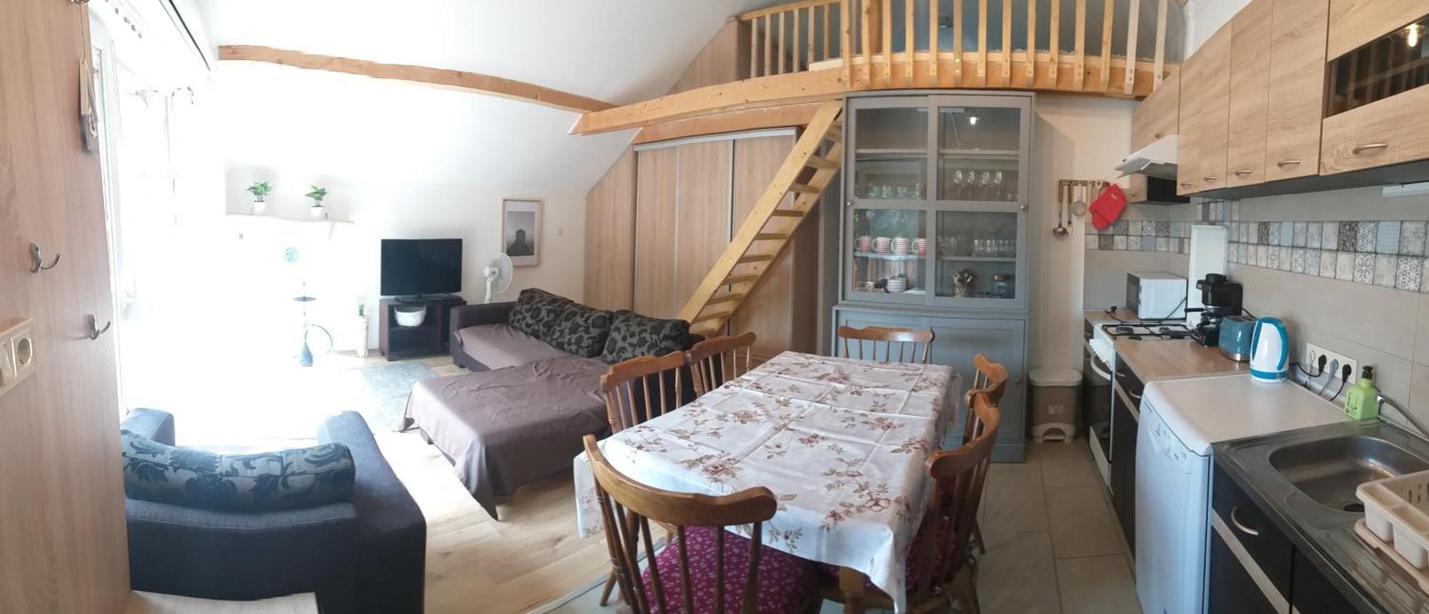 Toelgyerdo Apartman Kismaros المظهر الخارجي الصورة